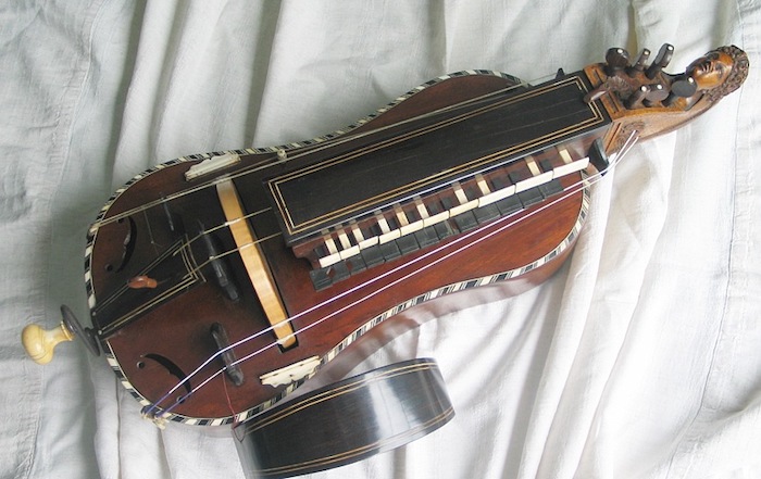 A real hurdy-gurdy