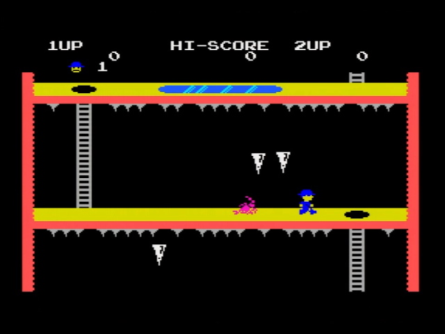 The SG-1000 version of Pitfall II. Pitfall Harry walks underneath stalagtites