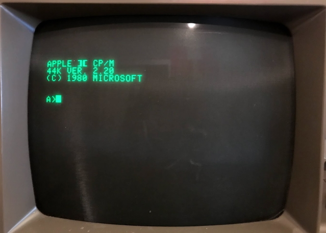 A boot message APPLE ][ CP/M