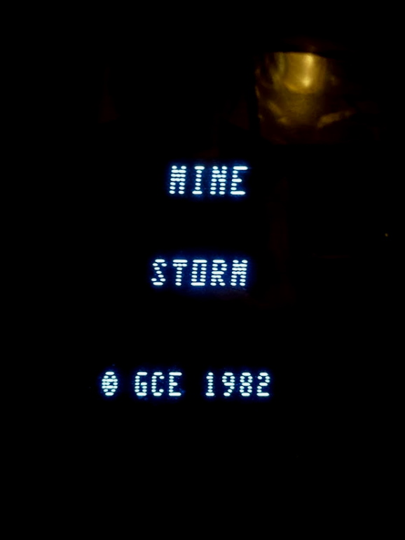 a Vectrex screen playing Mine Storm