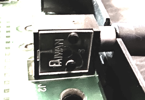 A power connector with some internal lines