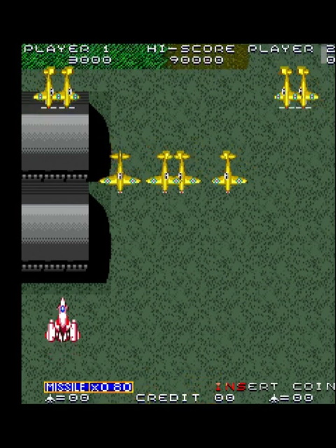 Sky Soldiers gameplay. A spaceship shoots biplanes