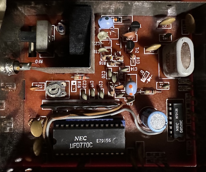 The inside of the System 10, showing the highly integrated chips