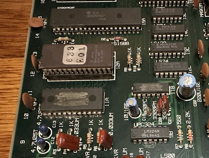 Sound CPU, a ROM, and a chip whose label is scratched off