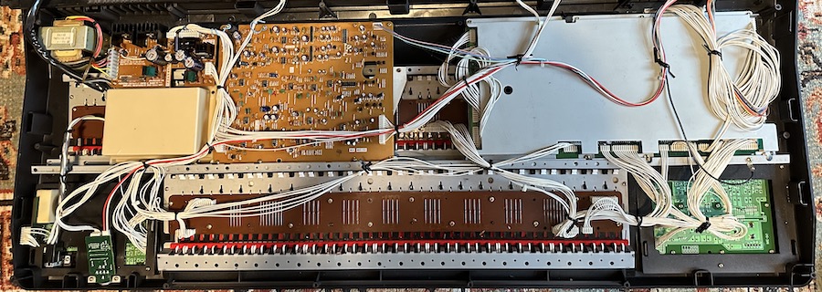 Many circuitboards inside the electone